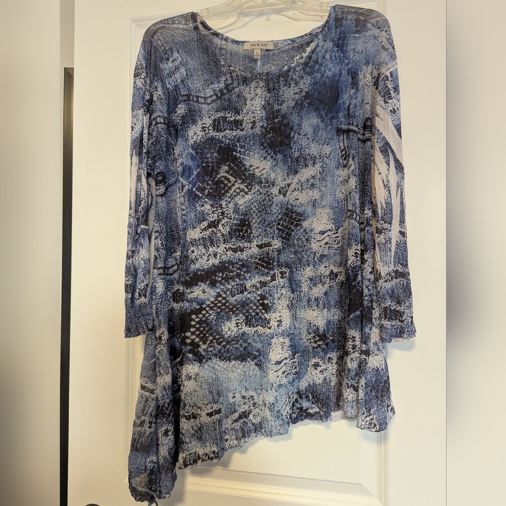 Elegant Blue Patterned Women's Tunic